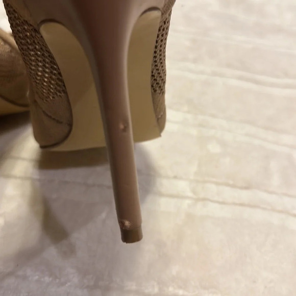 Neiman Marcus Sochi stretch knit pumps high heel - size 8.5 - Picture 7 of 8